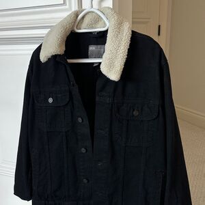Men’s ASOS Black Denim Jacket with Cream White Sherpa Collar - Vintage Small S